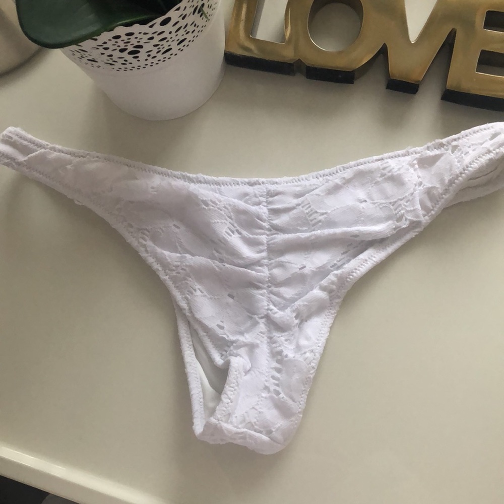 Victoria’s Secret Swim- White bottom/S